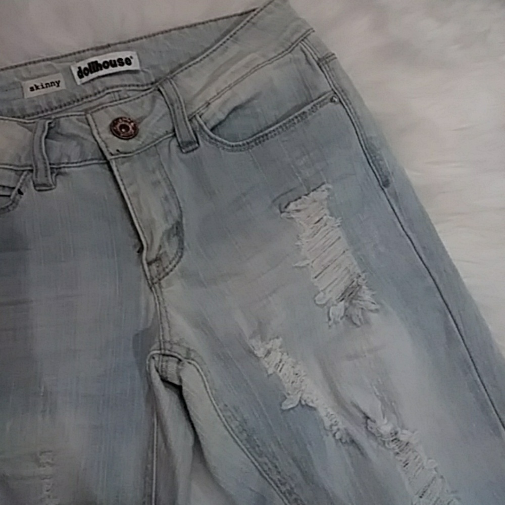 𝓓𝓸𝓛𝓛𝓱𝓸𝓾𝓢𝓮 𝓓𝓲𝓢𝓽𝓻𝓮𝓢𝓢𝓮𝓭 𝓼𝓴𝓲𝓷𝓷𝔂 𝓳𝓮𝓪𝓷𝓢 - Picture 3 of 6